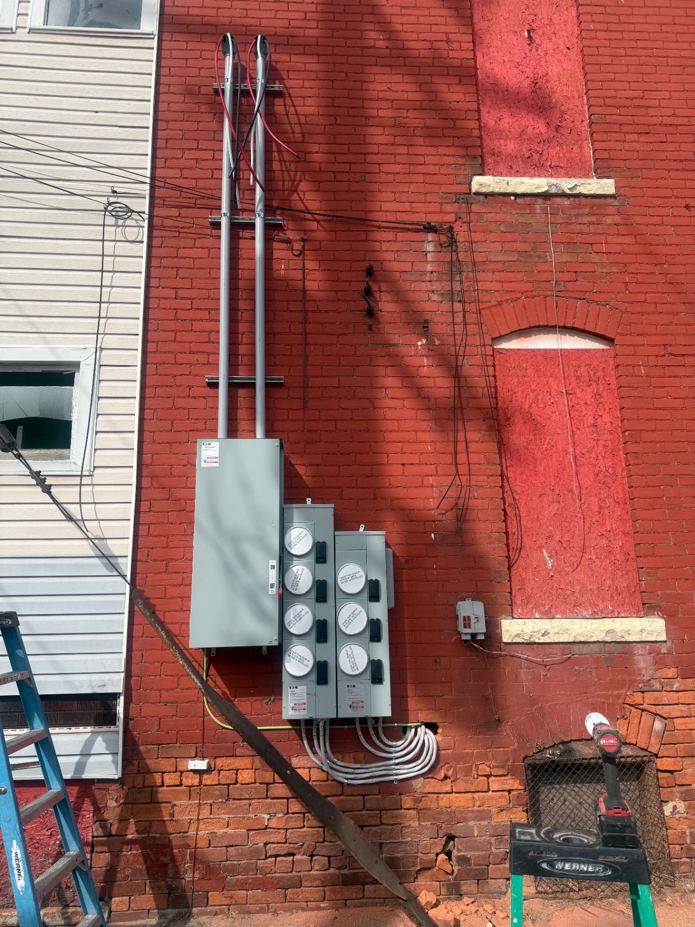 Meter Bank Example Mega Man Electric | Licensed Electrician in Detroit, MI